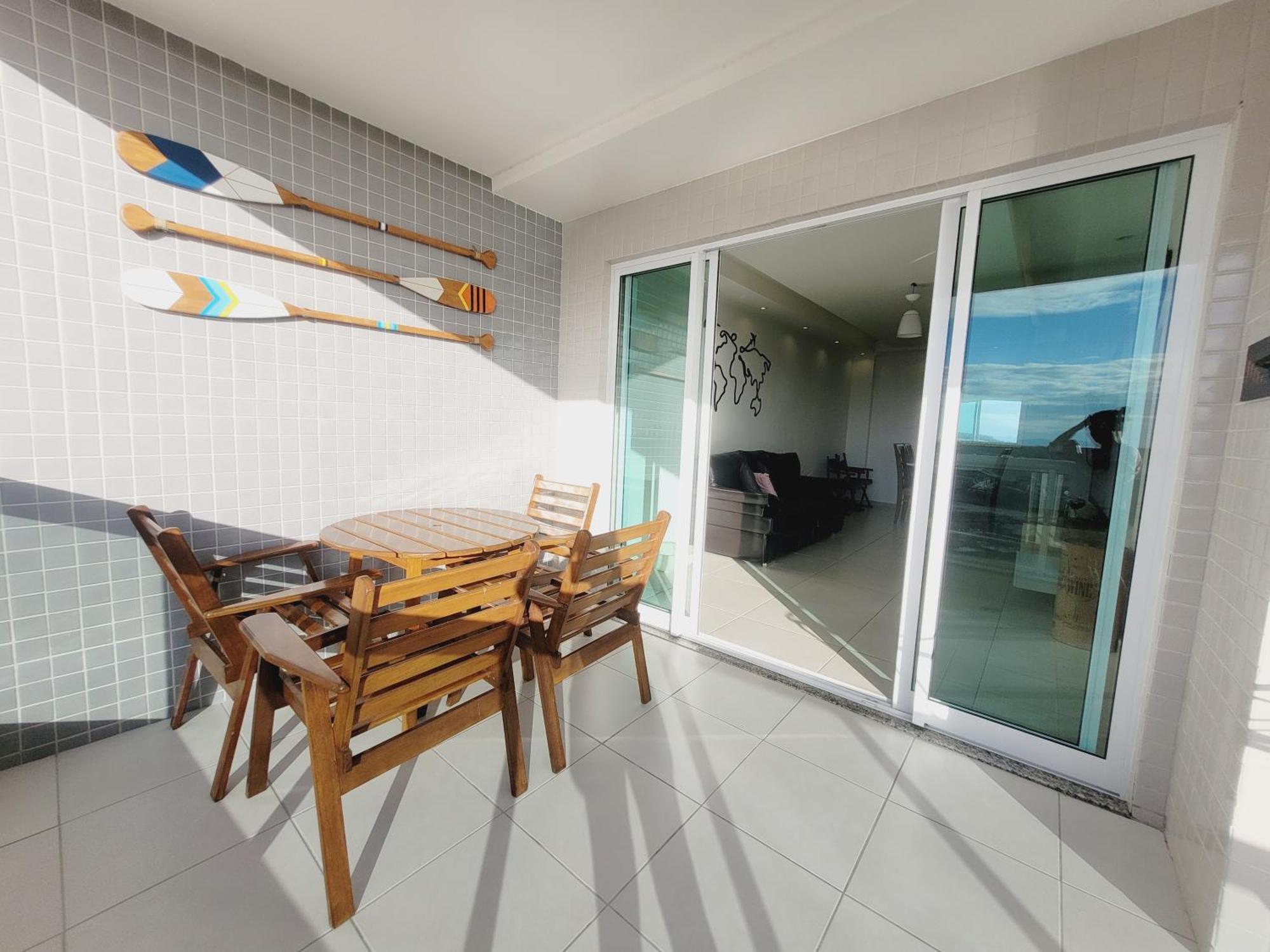Apartment Apto Com Vista O Mar, Ar Cond. E Wifi *